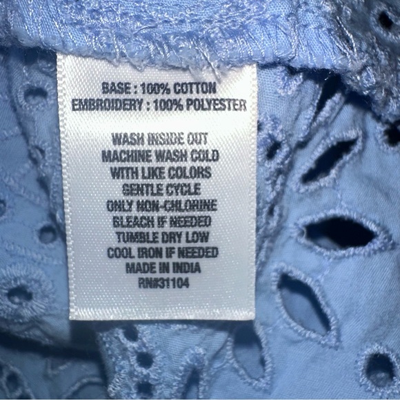 Crown & Ivy Light Blue Cotton Eyelet Blouse Size XL - Picture 5 of 5
